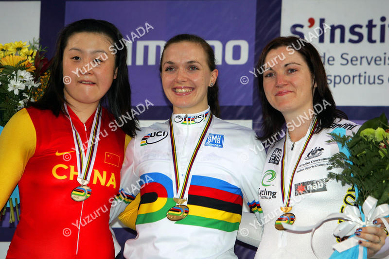 Podium001p.jpg